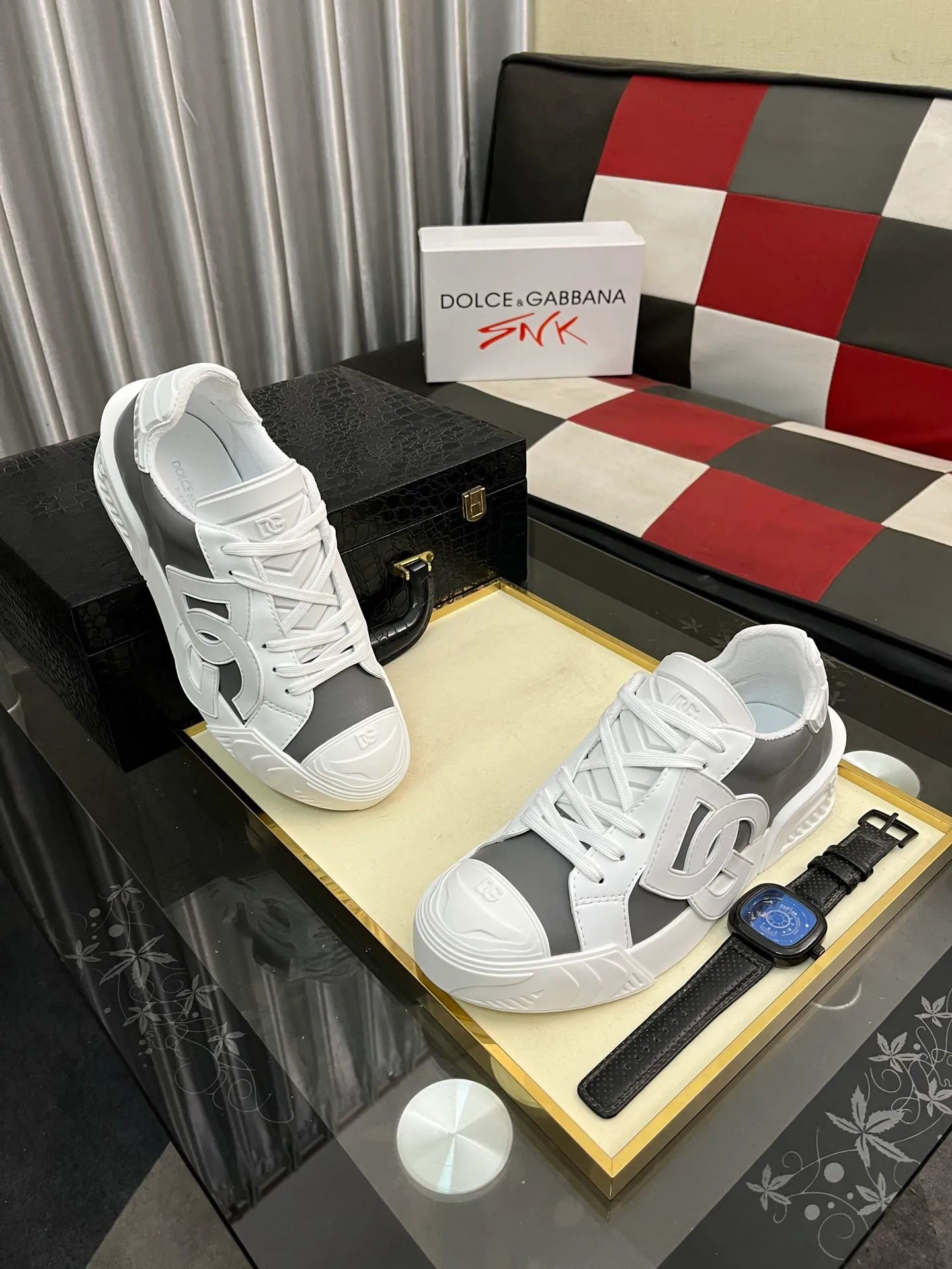 Men's shoes💰500⌚️⌚️【DG】Latest official website high-top casual, men's shoes original quality imported cowhide➕Yangli [Proud] In terms of materials and workmanship, it beats all versions on the market💕Highest quality shipments. Real photos, imported fabrics highlight the unique charm of the brand😘The shoelaces are also original custom-made👻Classic lace-up shoes are very comfortable on the feet, sizes 35-465️⃣colors available